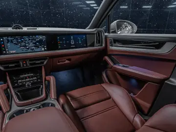 Porsche Cayenne E-Hyb Coupé 2025 Club SportDesign