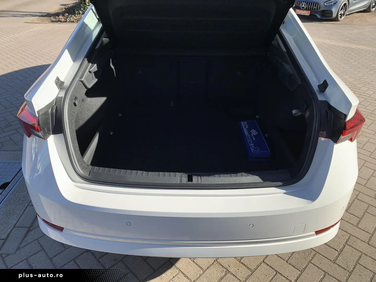 SKODA Octavia 1.5TSI Amb Winterpaket digit.Display PDC