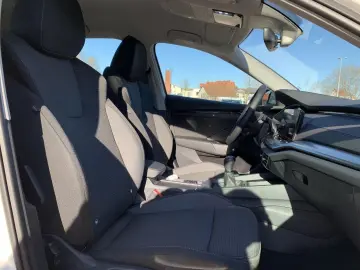 SKODA Octavia 1.5TSI Amb Winterpaket digit.Display PDC