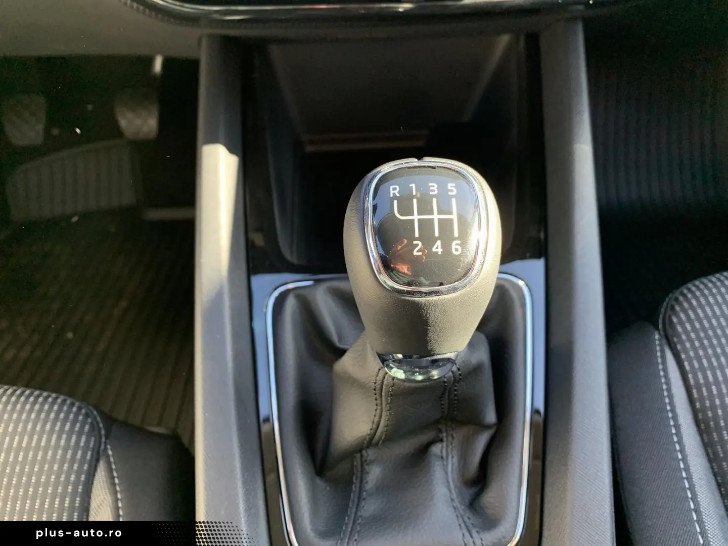 SKODA Octavia 1.5TSI Amb Winterpaket digit.Display PDC