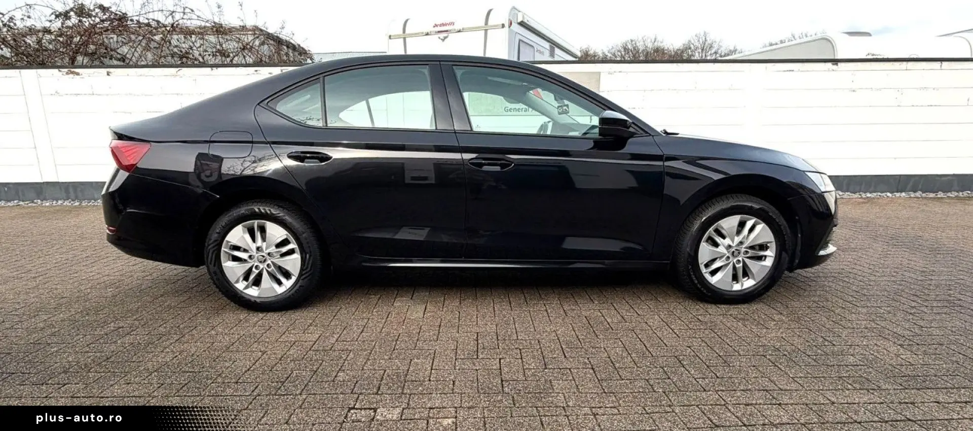 SKODA Octavia Lim. Business Rückfahrkamera LED DAB DSG