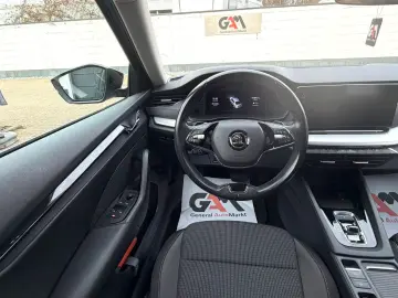 SKODA Octavia Lim. Business Rückfahrkamera LED DAB DSG