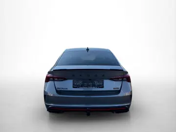 SKODA Octavia RS DCC Colum 19  AHK ACC Matrix el. Sitz