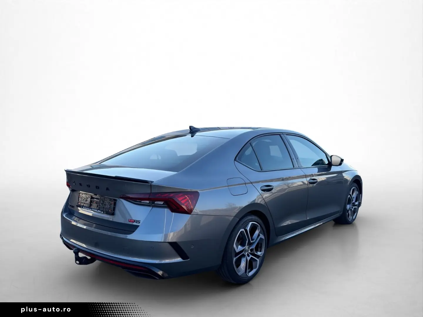 SKODA Octavia RS DCC Colum 19  AHK ACC Matrix el. Sitz