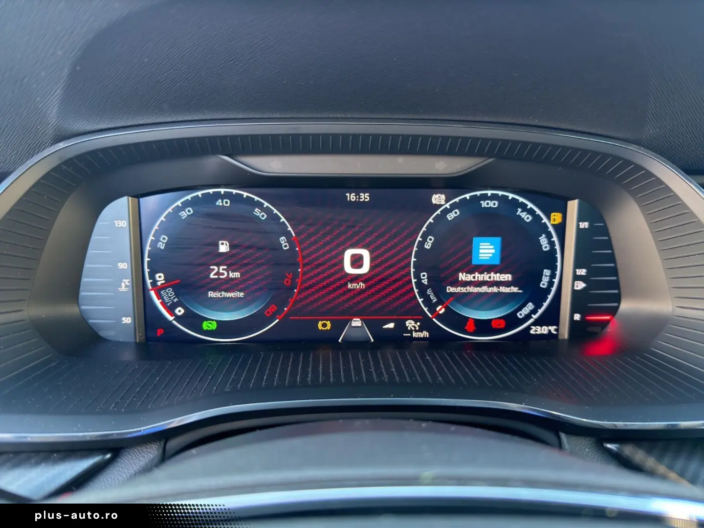 SKODA Octavia RS DCC Colum 19  AHK ACC Matrix el. Sitz