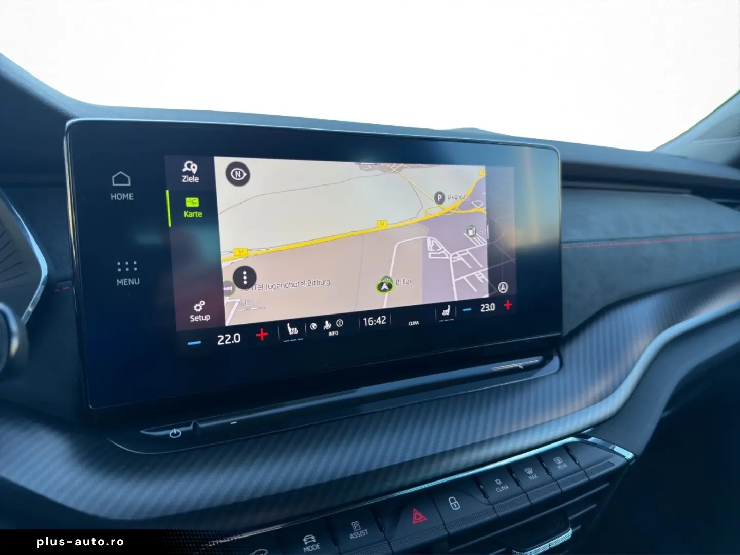 SKODA Octavia RS DCC Colum 19  AHK ACC Matrix el. Sitz