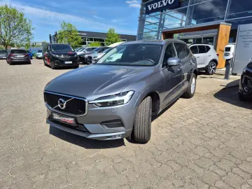 VOLVO XC60 B4 D AWD Geartr. Momentum Pro XeniumPak