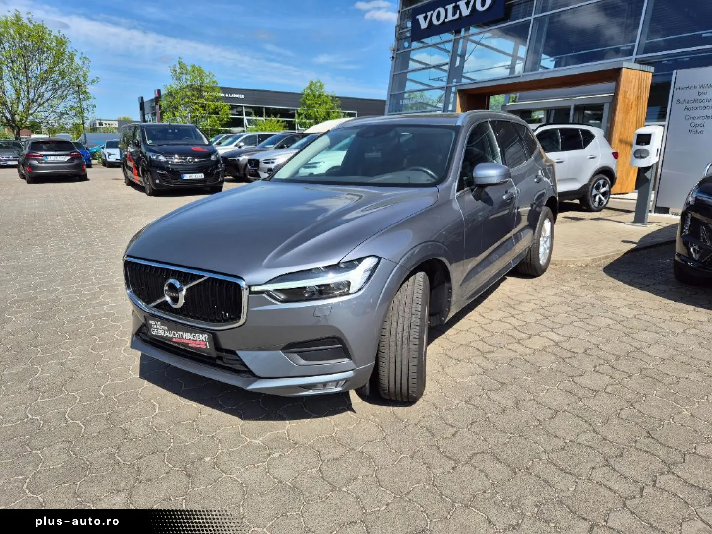 VOLVO XC60 B4 D AWD Geartr. Momentum Pro XeniumPak
