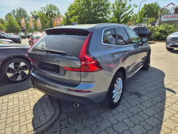 VOLVO XC60 B4 D AWD Geartr. Momentum Pro XeniumPak