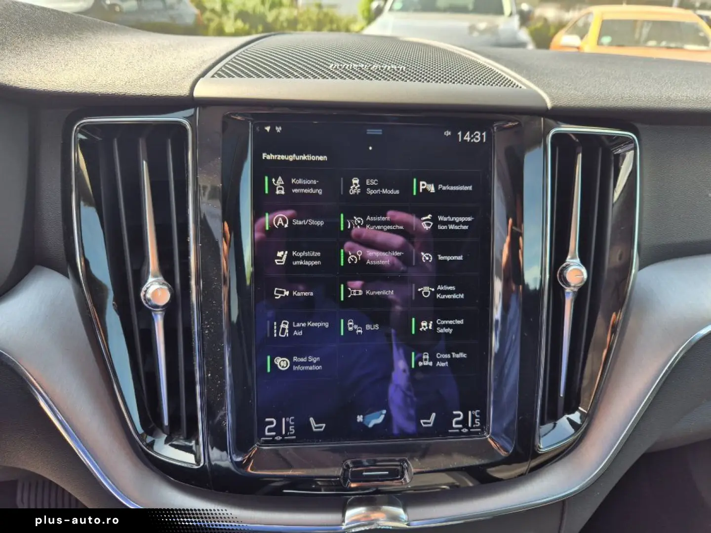 VOLVO XC60 B4 D AWD Geartr. Momentum Pro XeniumPak