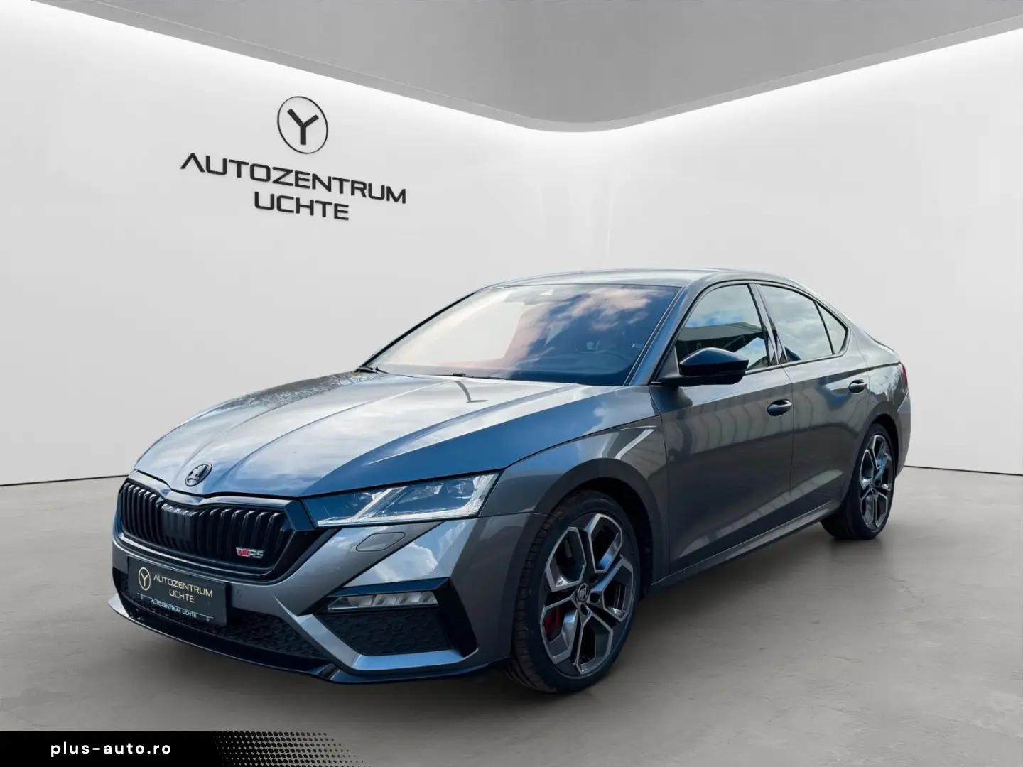 SKODA Octavia Lim. RS Plus  KAMERA ASSIST DCC HUD VOLL