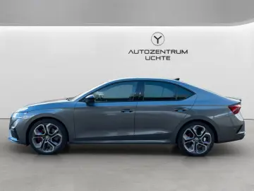 SKODA Octavia Lim. RS Plus  KAMERA ASSIST DCC HUD VOLL