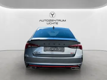 SKODA Octavia Lim. RS Plus  KAMERA ASSIST DCC HUD VOLL