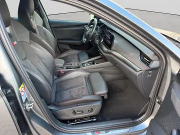 SKODA Octavia Lim. RS Plus  KAMERA ASSIST DCC HUD VOLL