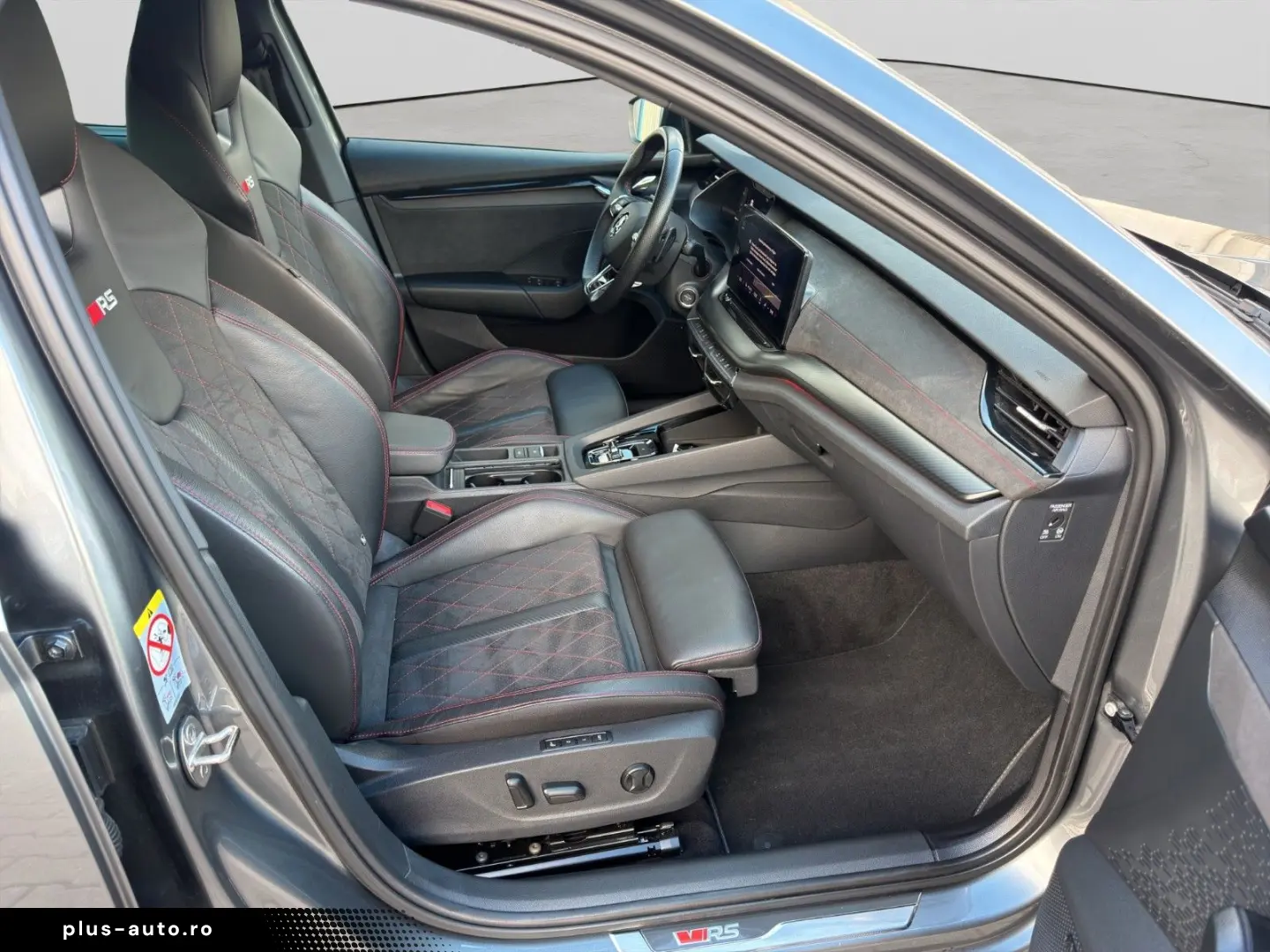 SKODA Octavia Lim. RS Plus  KAMERA ASSIST DCC HUD VOLL