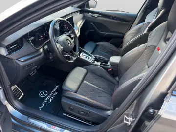 SKODA Octavia Lim. RS Plus  KAMERA ASSIST DCC HUD VOLL