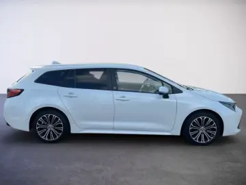 Toyota Corolla 2.0 Hybrid