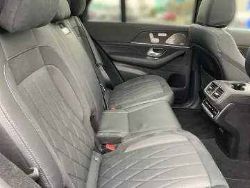 MERCEDES-BENZ GLE 63 AMG 4M  Pano Burm Distr LED Key AHK 360