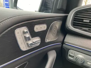 MERCEDES-BENZ GLE 63 AMG 4M  Pano Burm Distr LED Key AHK 360