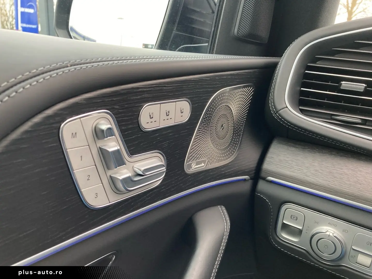 MERCEDES-BENZ GLE 63 AMG 4M  Pano Burm Distr LED Key AHK 360