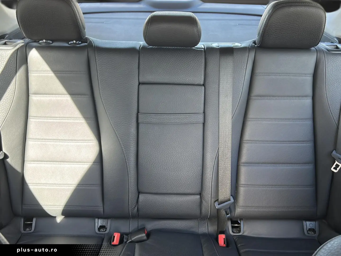 MERCEDES-BENZ GLE 350 de Distro AHK 360 ele.Sitz VZ &hellip;