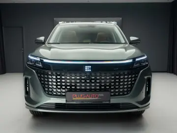 DFSK E5 LUXURY Hybrid Plug-In 7 locuri