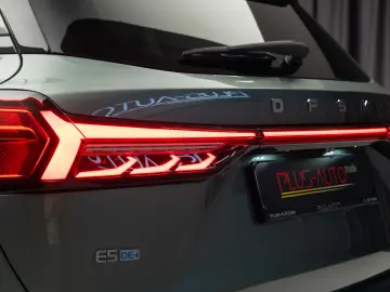 DFSK E5 LUXURY Hybrid Plug-In 7 locuri