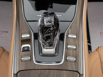 DFSK E5 LUXURY Hybrid Plug-In 7 locuri