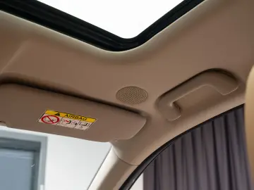 DFSK E5 LUXURY Hybrid Plug-In 7 locuri