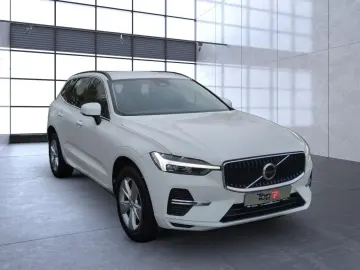 VOLVO XC60 B4 (Diesel) Momentum Pro AWD Automatik Navi