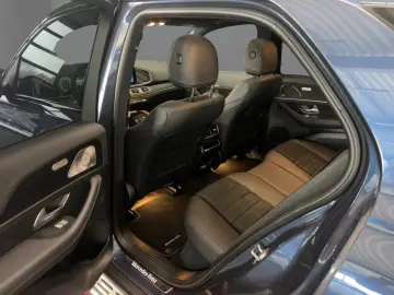 MERCEDES-BENZ GLE 300 d 4M AMG-Line Burm KeyGo MBeam S-Dach