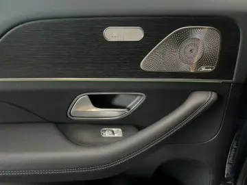 MERCEDES-BENZ GLE 300 d 4M AMG-Line Burm KeyGo MBeam S-Dach