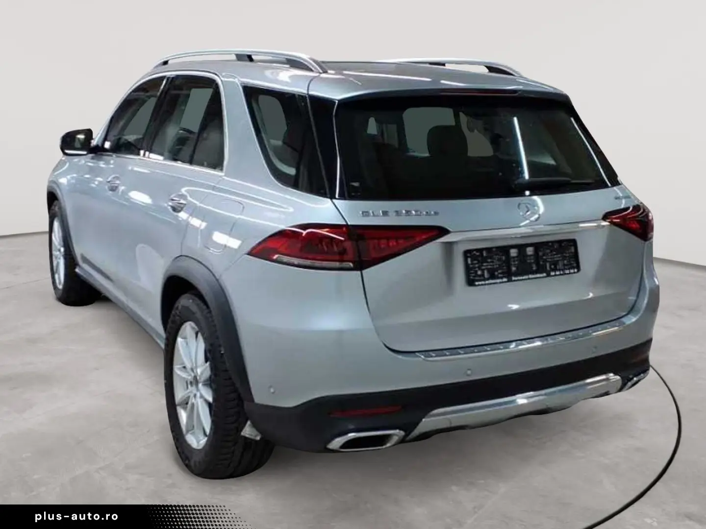 MERCEDES-BENZ GLE 350 de 4M- AHK KomfP PANO AssiP KAM