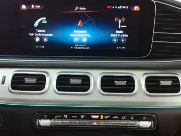 MERCEDES-BENZ GLE 350 de 4M- AHK KomfP PANO AssiP KAM