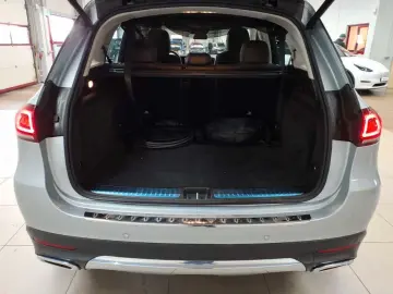 MERCEDES-BENZ GLE 350 de 4M- AHK KomfP PANO AssiP KAM