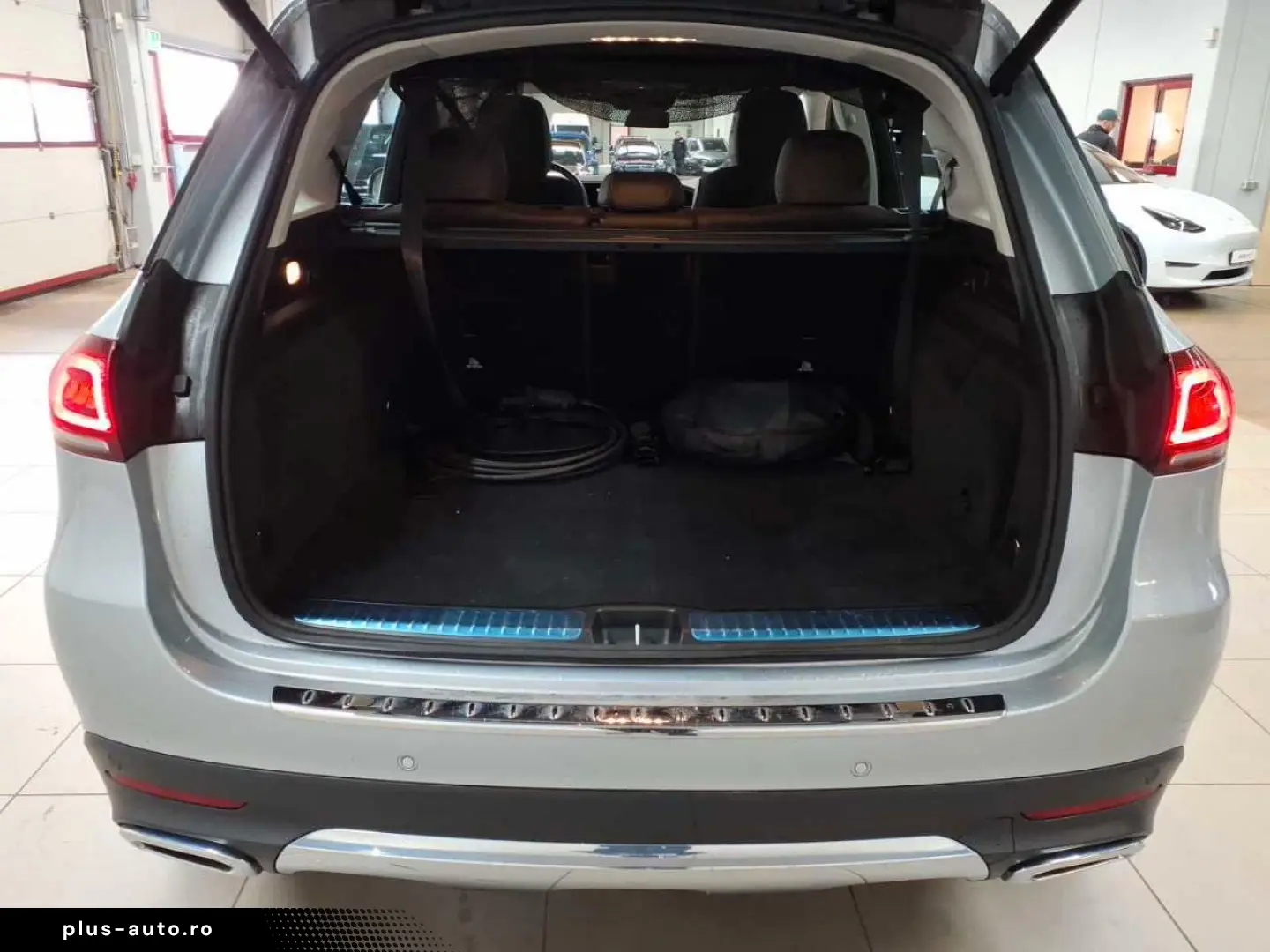 MERCEDES-BENZ GLE 350 de 4M- AHK KomfP PANO AssiP KAM