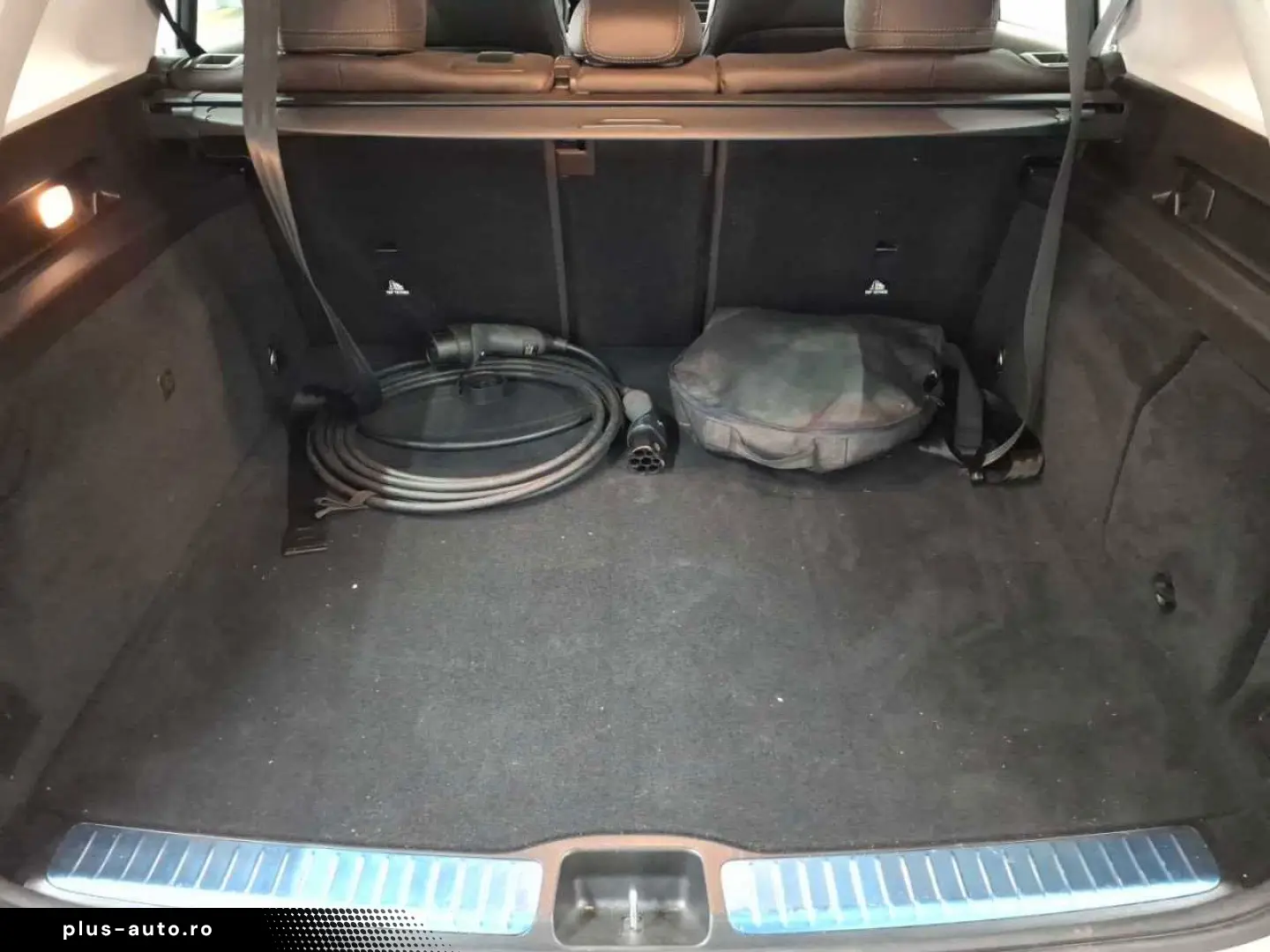 MERCEDES-BENZ GLE 350 de 4M- AHK KomfP PANO AssiP KAM