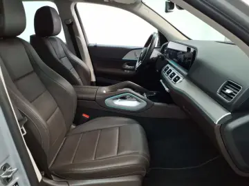MERCEDES-BENZ GLE 350 de 4M- AHK KomfP PANO AssiP KAM