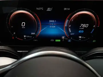 MERCEDES-BENZ GLE 350 de 4M- AHK KomfP PANO AssiP KAM