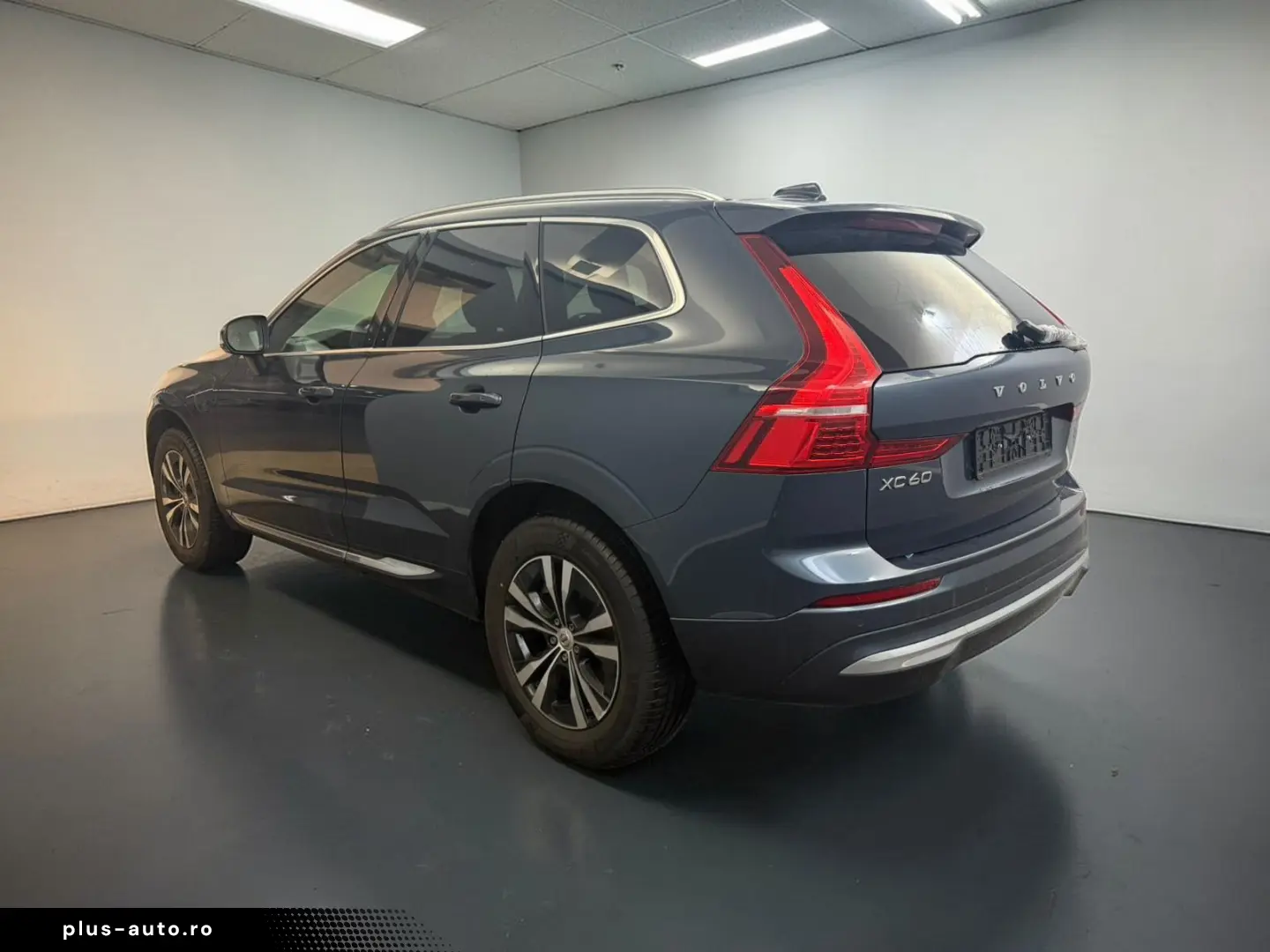 VOLVO XC60 T6 Inscription Express PANO AHK KAM STD-HZG
