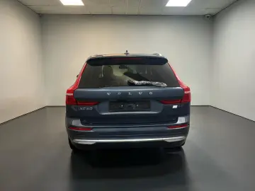 VOLVO XC60 T6 Inscription Express PANO AHK KAM STD-HZG