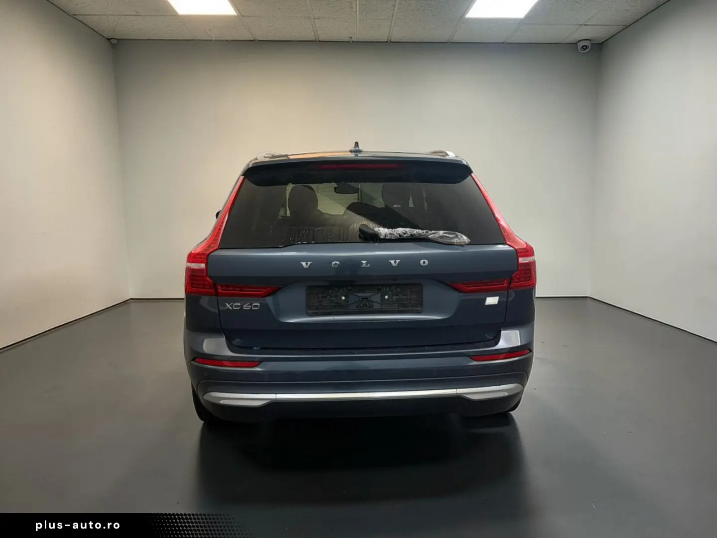 VOLVO XC60 T6 Inscription Express PANO AHK KAM STD-HZG