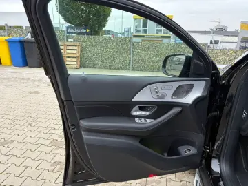 MERCEDES-BENZ GLE 300d Coupe AMG LINE 4MATIC