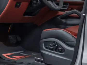 Porsche Cayenne E-Hyb Coupé BLACK EDITION