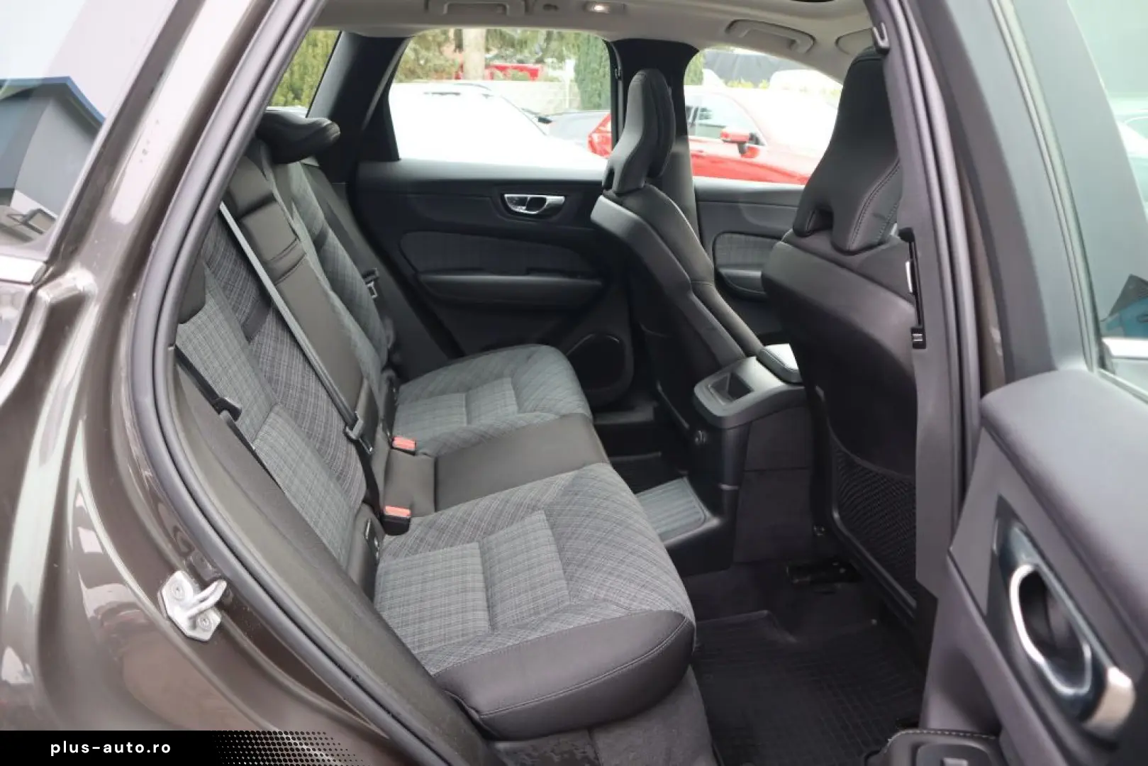 VOLVO XC60 T6 AWD Recharge Geartronic Inscription Expr