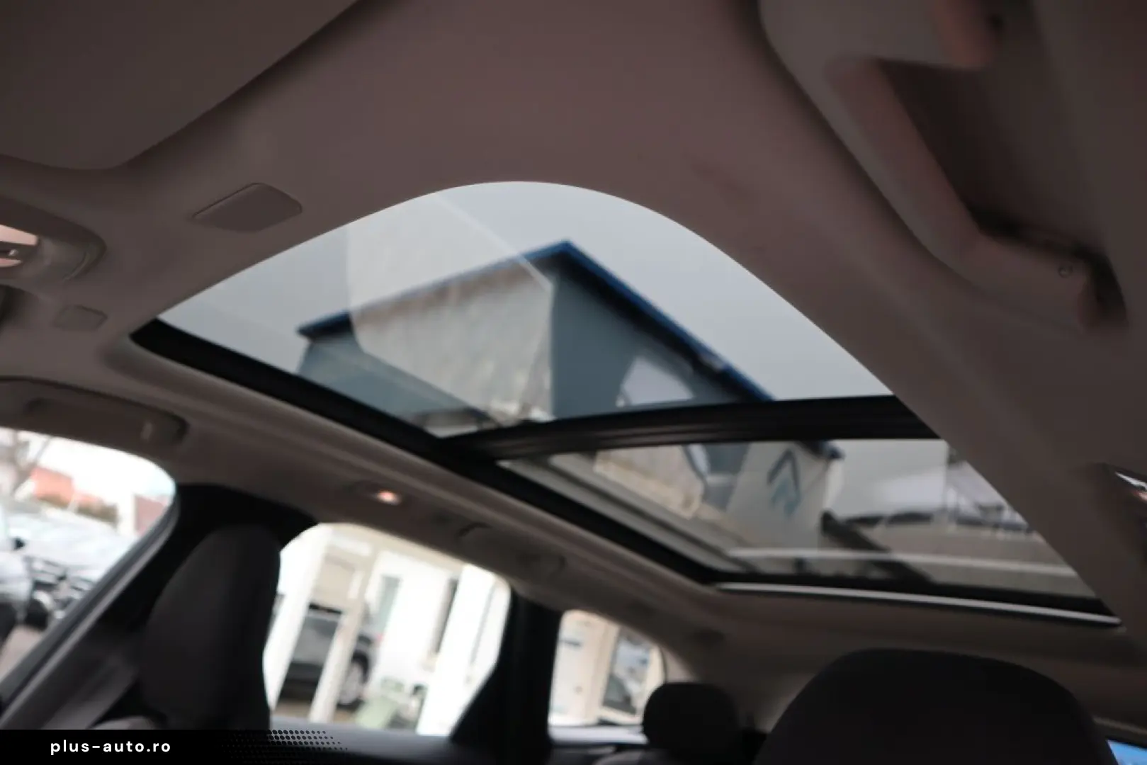 VOLVO XC60 T6 AWD Recharge Geartronic Inscription Expr