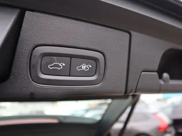 VOLVO XC60 T6 AWD Recharge Geartronic Inscription Expr