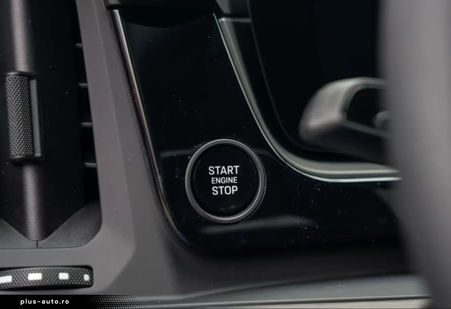 Porsche Cayenne E-Hybrid Coupe Black Edition HA