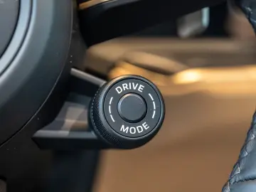 Porsche Cayenne E-Hybrid Coupe Black Edition PTS