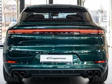 Porsche Cayenne E-Hybrid Coupe Black Edition PTS